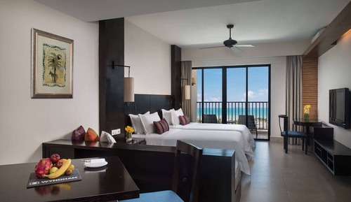 Deluxe Room, 2 Double Beds, Non Smoking, Sea View
