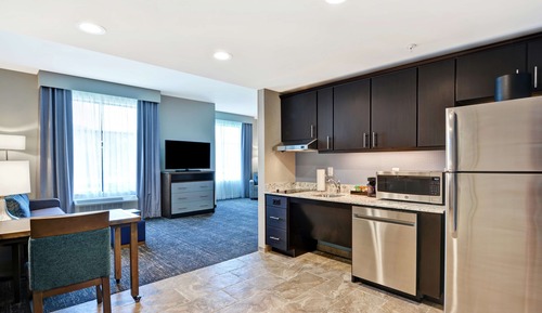 Studio, 1 King Bed, Accessible, Bathtub (Mobility & Hearing)