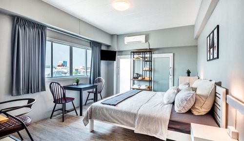 Standard Corner View Room