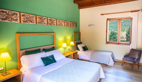 Superior Triple Room, Multiple Beds, Non Smoking, Garden View