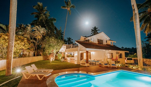 Villa (Maya)