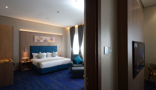 Lotus Suite