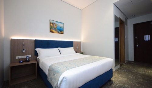 Superior Queen Room