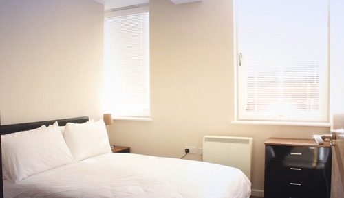 2 Bed 1 Bath Apartment