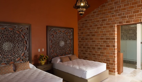 Room 2, 2 Double Beds