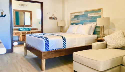 Executive Studio, 1 Queen Bed with Sofa bed