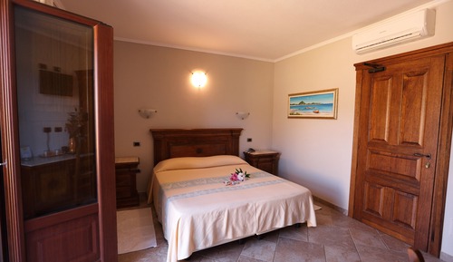 Comfort Double or Twin Room