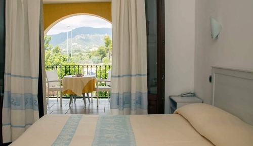 Economy Double Room, Ground Floor (Terrazza Condivisa / Shared Terrace)