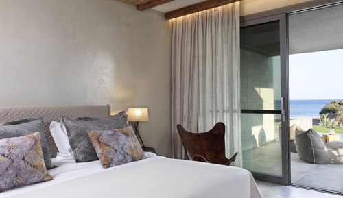 Family Beach Front Suite Private Pool Sea View