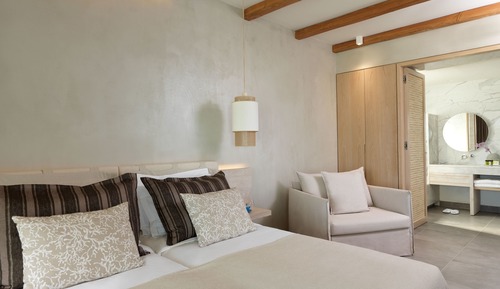 Twin Room Inland View