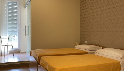 Economy Twin Room