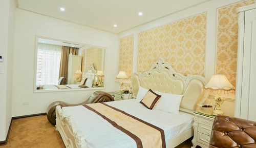 Superior Room, 1 King Bed