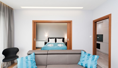 Apartment (179)