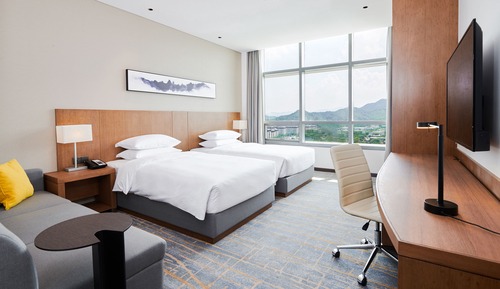 Room, 2 Twin Beds, View