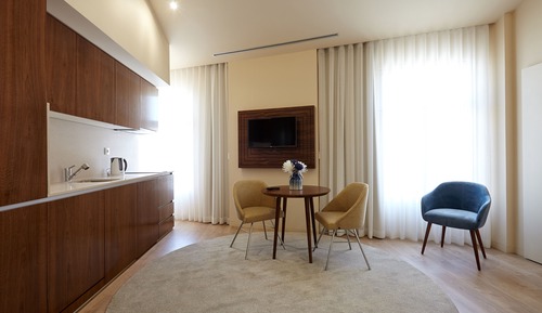 Superior Apartment