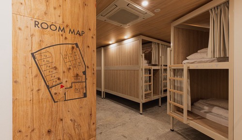 Female only dormitory, Shared bathroom