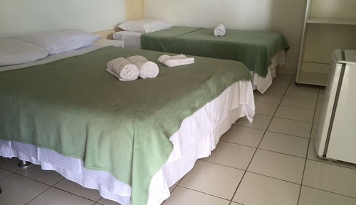 Triple Room, Multiple Beds