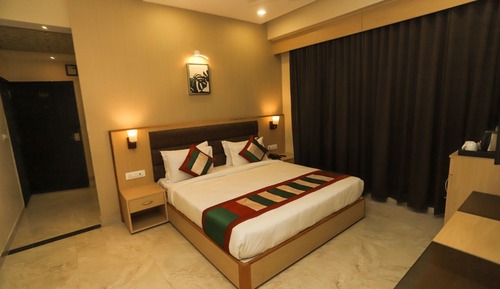 Deluxe Room, 1 King Bed