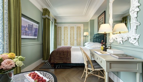 Deluxe Room (Panoramic)
