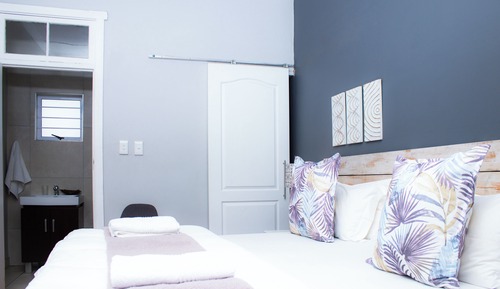 Room 2 @ 21