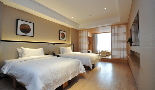 Tatami Room