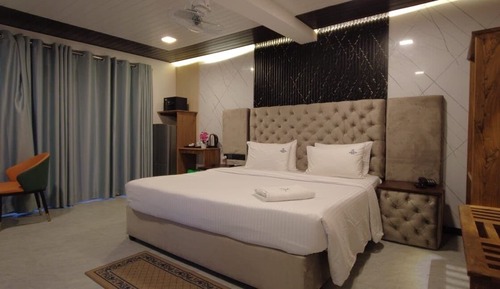 Superior Room, 1 King Bed, Sea View
