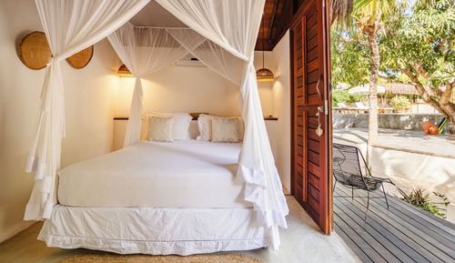 Standard Bungalow, 1 Queen Bed, Pool Access