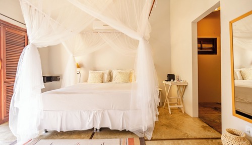 Comfort Triple Room, 1 Bedroom, Courtyard View, Garden Area