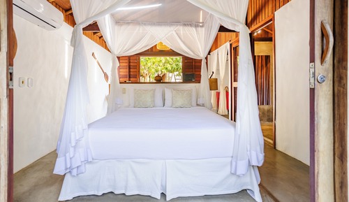 Standard Bungalow, 1 Queen Bed, Garden Area
