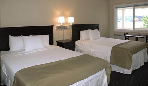 Double Room, 2 Queen Beds, Lake View