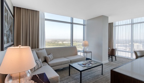 Suite, 1 King Bed (Plaza Suite - View)