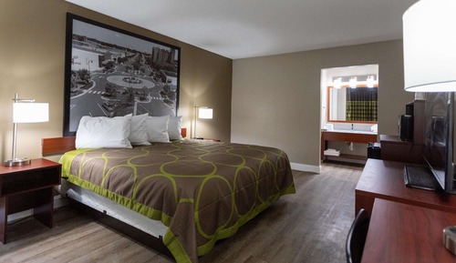 Room, 1 King Bed, Accessible, Non Smoking (Mobility)
