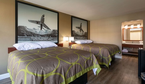 Room, 2 Queen Beds, Non Smoking