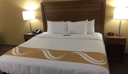 Standard Room, 1 King Bed, Non Smoking