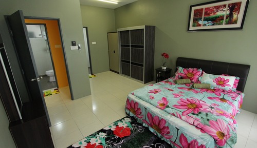Apartment, Garden View