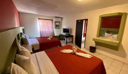 Family Room, 2 Bedrooms