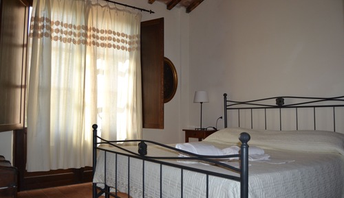 Apartment, 2 Bedrooms, Garden Area