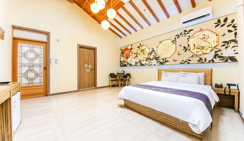 Superior Room (Rate for 2)