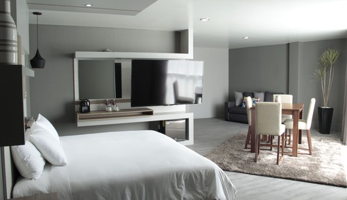 Junior Suite, 1 King Bed, City View