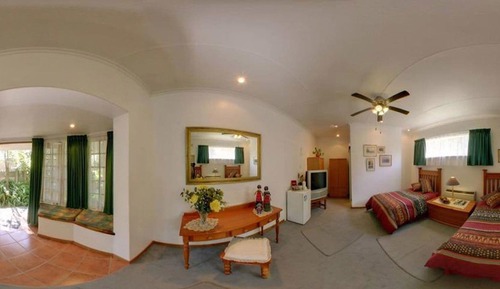 Rhino-Executive Suite with Shower