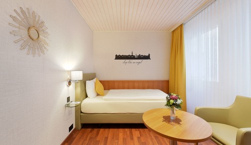 Standard Single Room, 1 Large Twin Bed