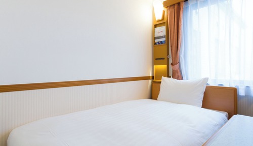 Economy Single Room A, Smoking