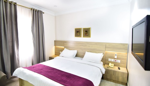 Royal Room