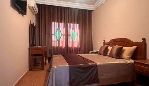 Classic Double or Twin Room, Non Smoking, City View