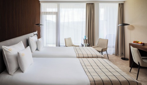Superior Double Room, Balcony, River View