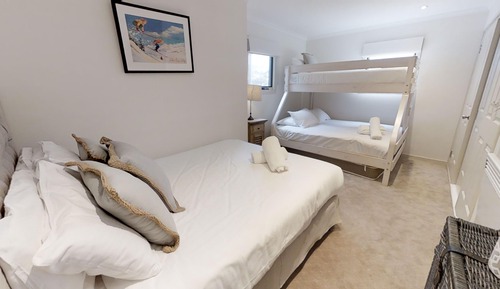 Family Chalet (Sleeps 4)