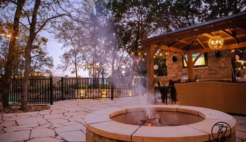 Villa, Smoking