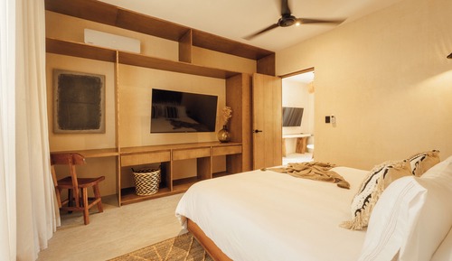 Deluxe Apartment, Private Pool, Pool View