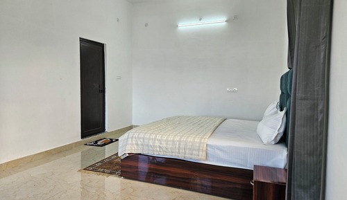 Standard Double Room, Balcony, Mountain View