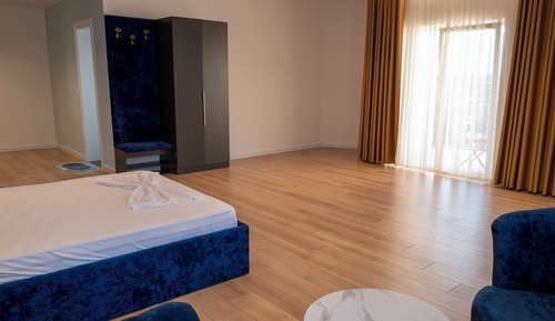 Deluxe Suite, Balcony, Mountain View